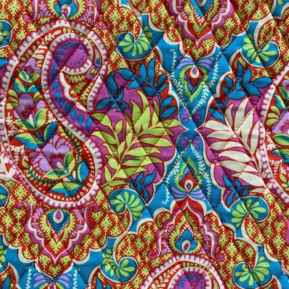 Vera Bradley Paisley In Paradise Modern Zip Laptop Computer Protection Case